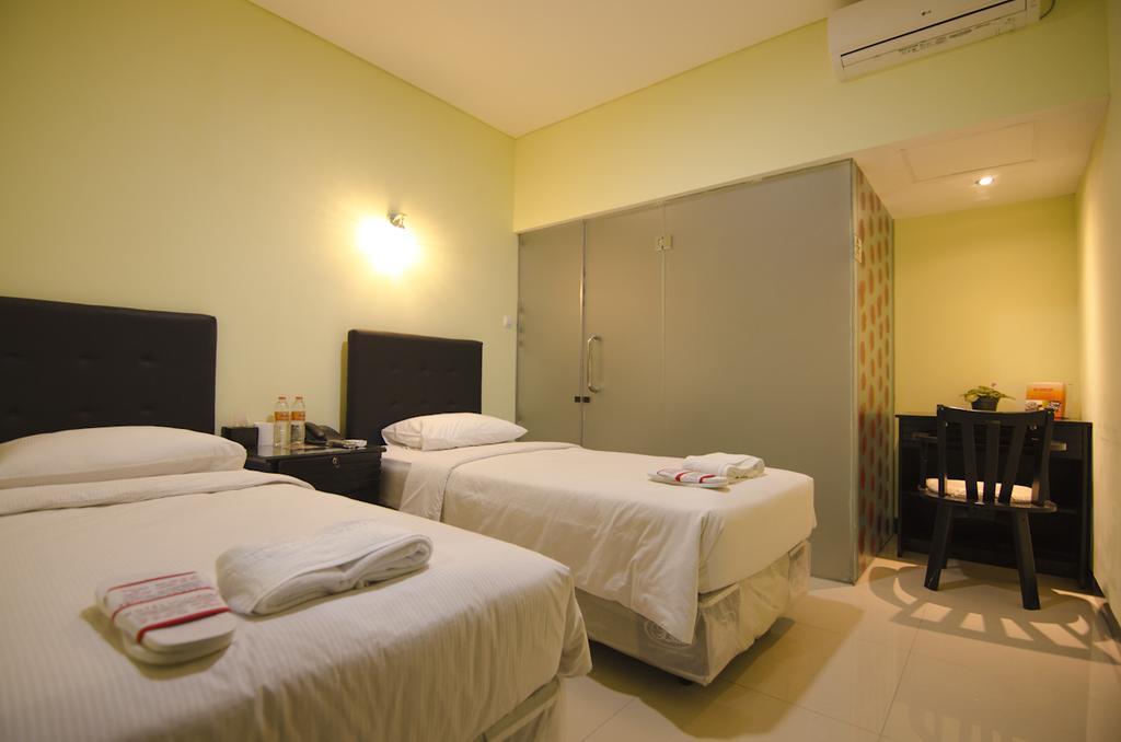 Guest House Salon Fora Gegerkalong Setiabudhi Бандунг Экстерьер фото